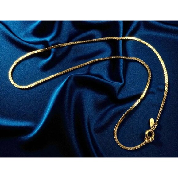 Monet Gold Tone Herringbone Chain Necklace Classic Elegant Design - Picture 1 of 6
